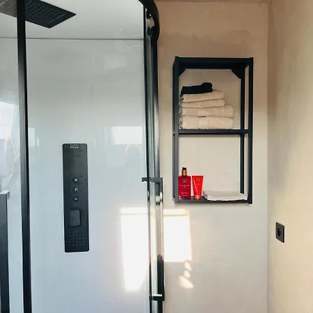Apartamento Sunny With Terrace! De Haan