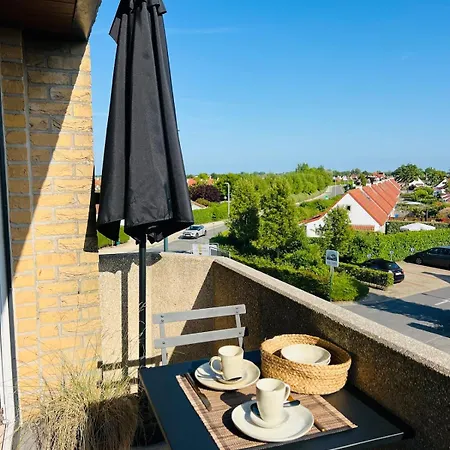 Sunny With Terrace! Apartamento
